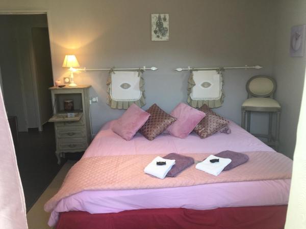 Villa Louancelie B&B : photo 6 de la chambre chambre double avec terrasse