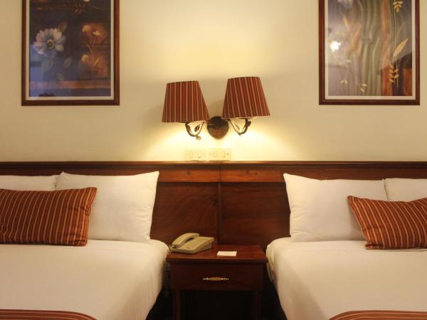 Hotel Residencial : photo 8 de la chambre chambre double