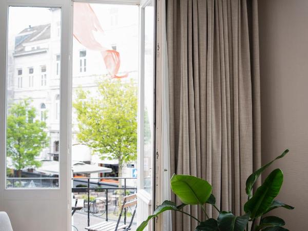 Stadsherberg de Poshoorn : photo 6 de la chambre chambre double confort