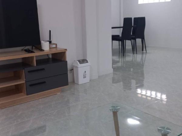 CG BNB HOTEL : photo 5 de la chambre chambre lit queen-size 