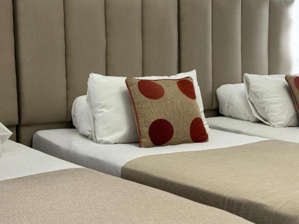 Hotel Facon Grande : photo 7 de la chambre chambre triple