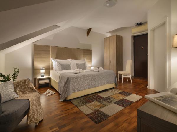 Prague Old Town Residence : photo 5 de la chambre chambre double supérieure