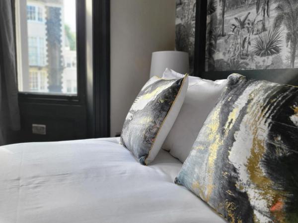 INNit Bliss : photo 8 de la chambre chambre double deluxe avec baignoire