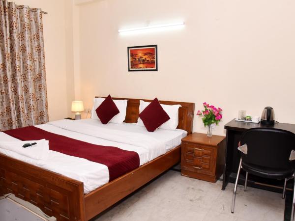 Hotel Sunshine : photo 1 de la chambre chambre double deluxe