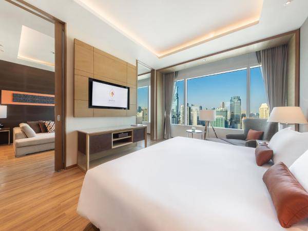 Eastin Grand Hotel Sathorn : photo 3 de la chambre suite exécutive avec accès au salon