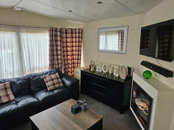 Tudor Lodge Hotel : photo 2 de la chambre maison de vacances