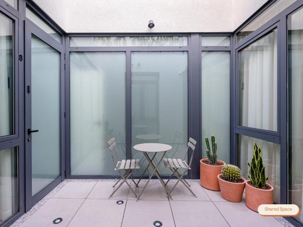 Vallecas Suites by Olala Homes : photo 4 de la chambre chambre double - accessible aux personnes à mobilité réduite 