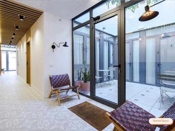 Vallecas Suites by Olala Homes : photo 6 de la chambre chambre double - accessible aux personnes à mobilité réduite 