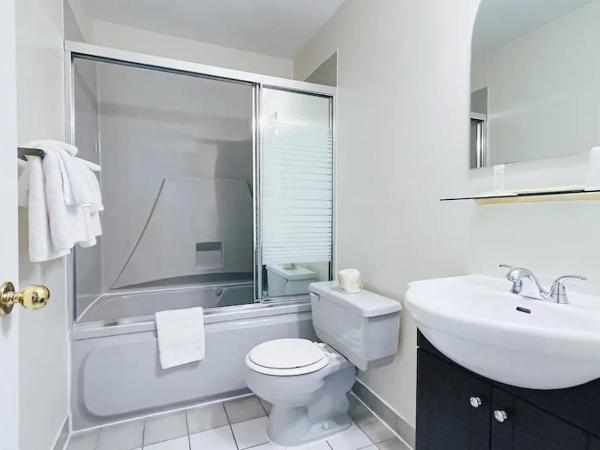 Commons Inn : photo 4 de la chambre chambre lit queen-size deluxe