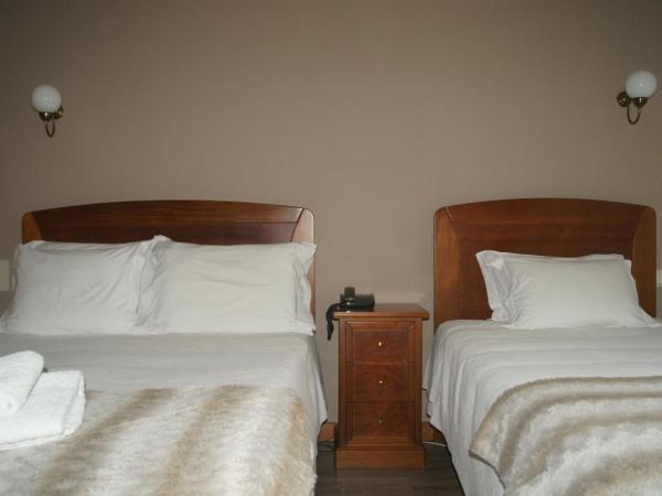 Hotel Chique Aliados : photo 9 de la chambre chambre triple