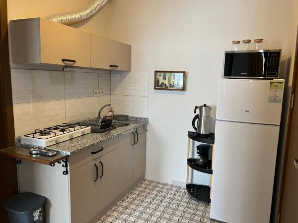 Konukzade OldTown Apart : photo 8 de la chambre appartement avec balcon