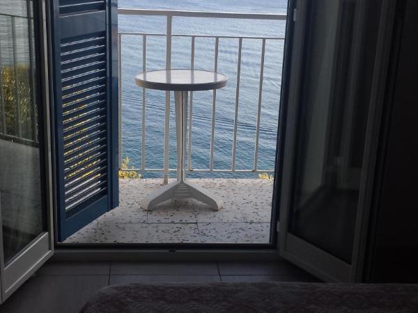 Bel Mare : photo 3 de la chambre chambre double avec balcon - vue sur mer