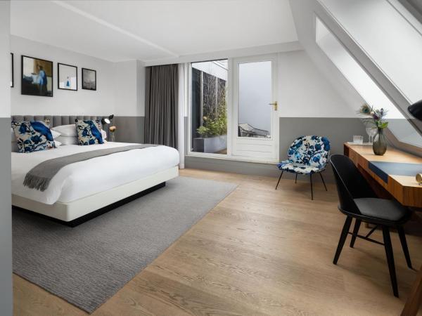Kimpton De Witt Amsterdam, an IHG Hotel : photo 3 de la chambre luxueuse chambre king avec balcon