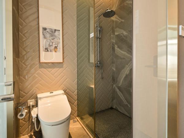 Lux Cabins Hotel Shenzhen : photo 1 de la chambre chambre lit king-size classique