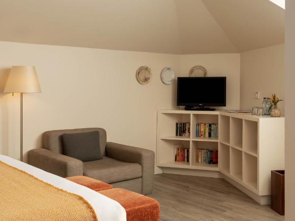 Memmo Alfama - Design Hotels : photo 2 de la chambre chambre double supérieure