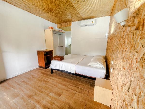 Lux Guesthouse : photo 6 de la chambre chambre double standard