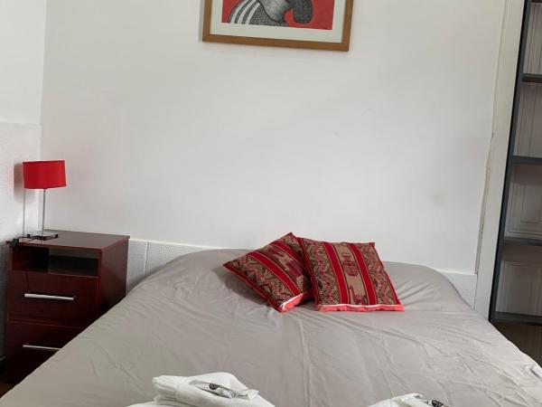 Andino BnB : photo 2 de la chambre chambre double ou lits jumeaux avec salle de bains privative