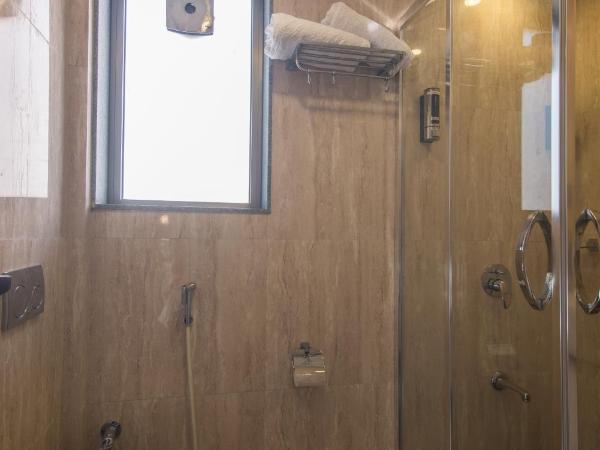 The V Sadan : photo 1 de la chambre chambre lit king-size