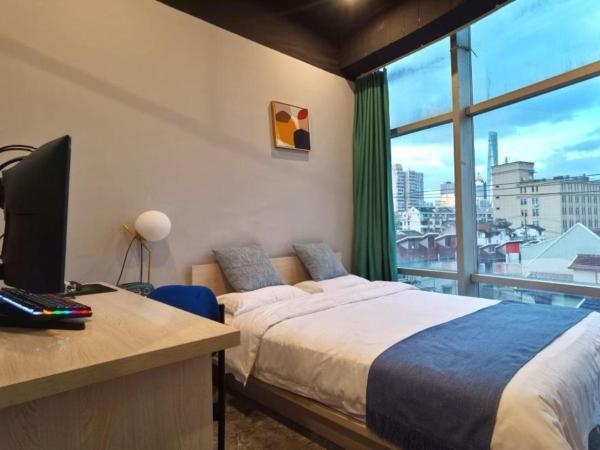 Pu Chun Hostel : photo 1 de la chambre chambre double avec salle de bains privative