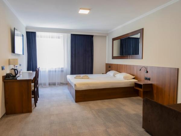 Hit Hotel : photo 2 de la chambre chambre familiale