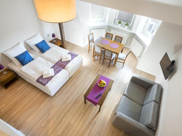 Emaus Apartments : photo 8 de la chambre studio