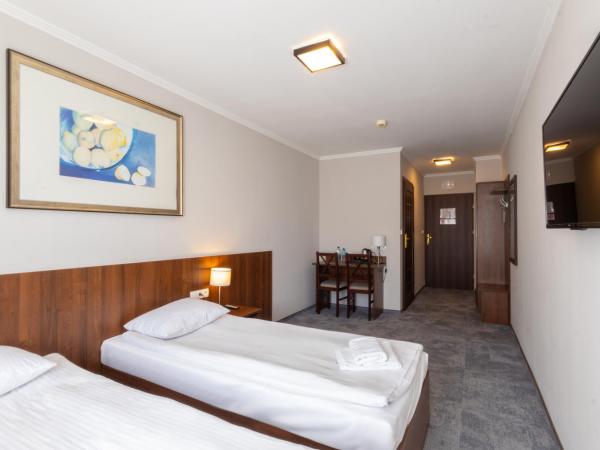Hit Hotel : photo 4 de la chambre chambre lits jumeaux deluxe