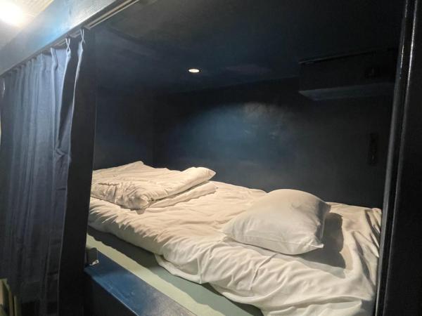 Air Osaka Hostel : photo 1 de la chambre chambre lits jumeaux Économique