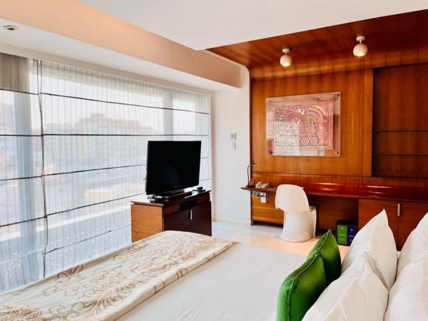 The Park Hyderabad, Banjara Hills near Hussain Sagar Lake : photo 2 de la chambre luxury double or twin room with 10% discount on food and soft beverages