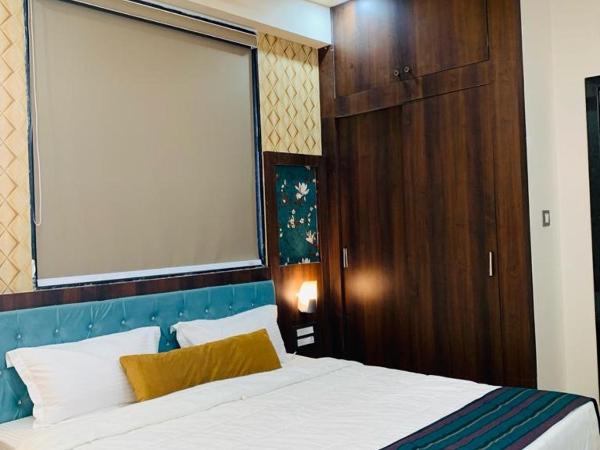 Hotel Abhinandan Palace : photo 3 de la chambre chambre deluxe