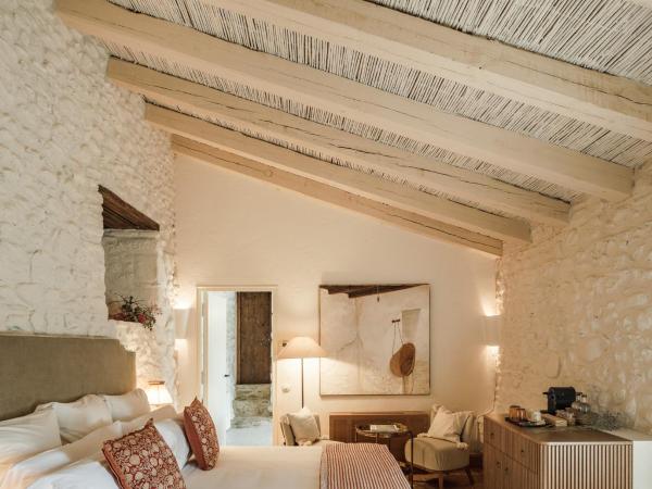 Castell de Vallgornera : photo 1 de la chambre chambre double supérieure