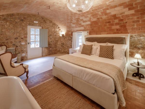 Castell de Vallgornera : photo 1 de la chambre chambre double - accessible aux personnes à mobilité réduite 