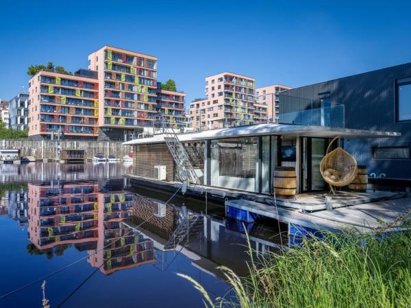 Hausboat Holešovice : photo 4 de la chambre mobile home