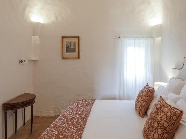 Castell de Vallgornera : photo 1 de la chambre chambre deluxe