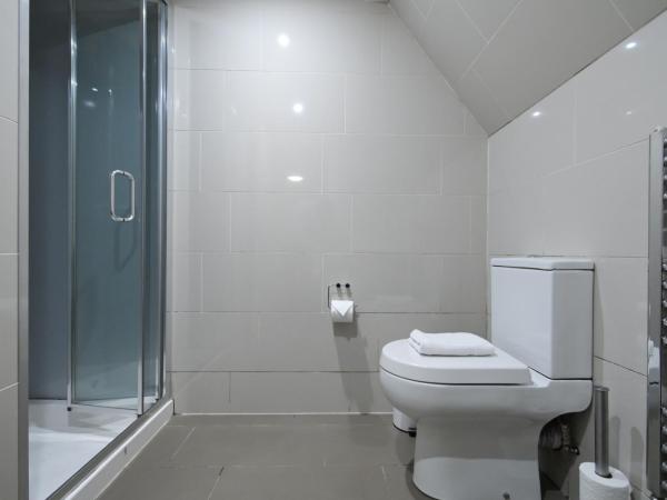 Charlotte Street Rooms by News Hotel : photo 5 de la chambre chambre double avec salle de bains privative