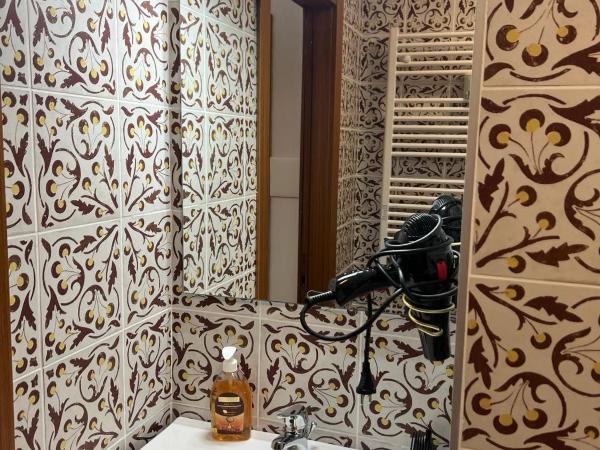 Le Corti del Re : photo 5 de la chambre chambre double ou lits jumeaux deluxe - vue sur ville