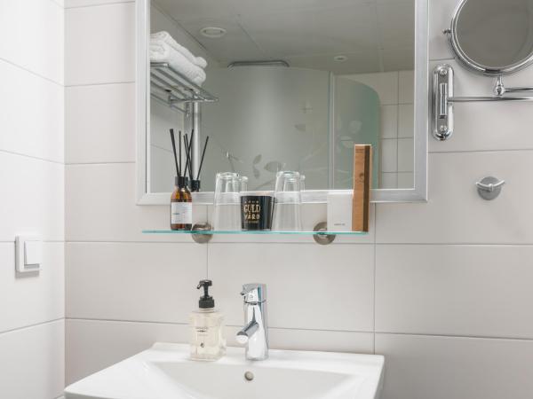 VICI HOTELS Linköping - Hotell Stångå : photo 6 de la chambre chambre familiale