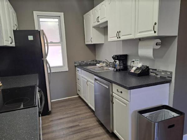 Buffalo Lodge Bicycle Resort - Amazing access to local trails & the Garden : photo 8 de la chambre loft