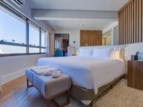 Radisson São Paulo Paulista : photo 2 de la chambre suite premium lit king-size