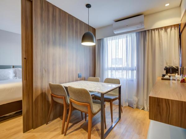 Radisson São Paulo Paulista : photo 9 de la chambre suite familiale classe affaires