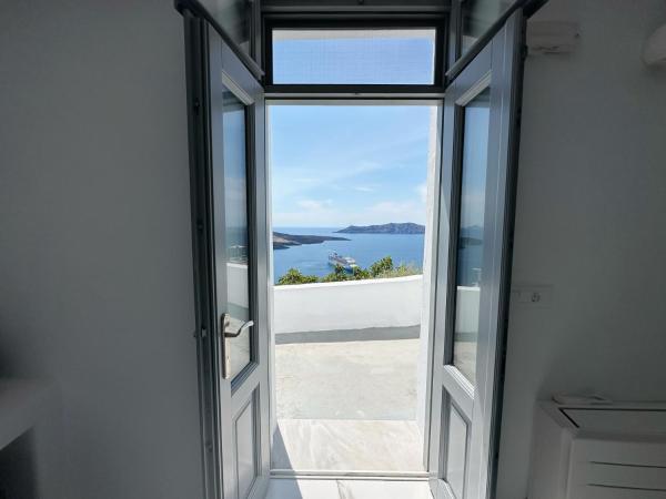 Dagaz Suites : photo 10 de la chambre superior suite with caldera view (indoor hot tub)