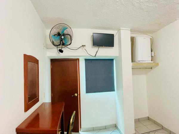 Hotel en Guadalajara Posada Mi Rey : photo 3 de la chambre chambre double