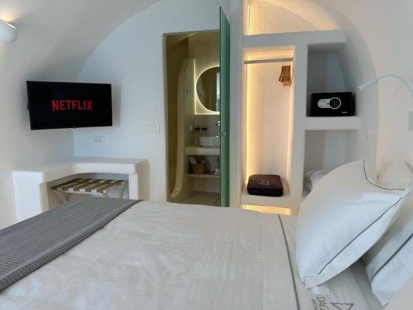 Dagaz Suites : photo 4 de la chambre chambre double - vue sur caldera