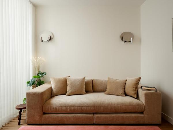 Edgar Suites Marais - Temple : photo 4 de la chambre appartement 3 chambres