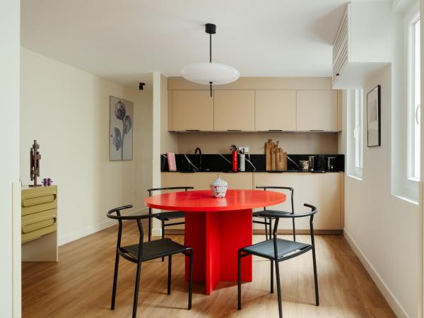 Edgar Suites Marais - Temple : photo 5 de la chambre appartement 2 chambres