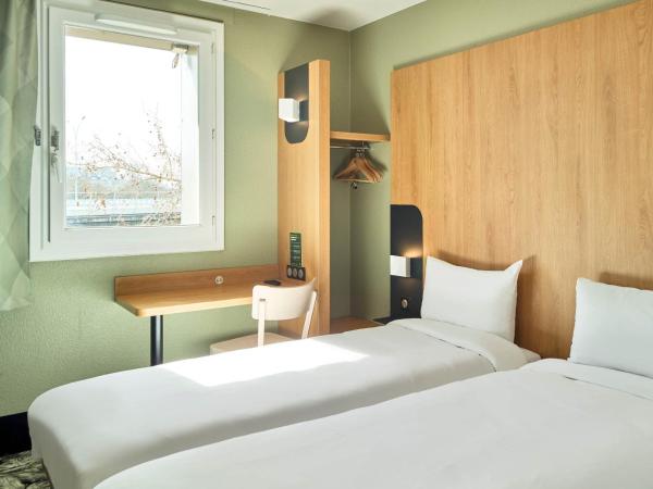 B&B HOTEL Paris Porte de la Villette : photo 4 de la chambre chambre lits jumeaux - non-fumeurs