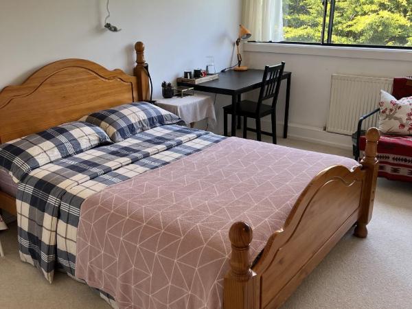 Fettes Rise : photo 8 de la chambre chambre double - vue sur jardin