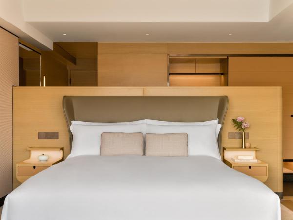 Regent Hong Kong : photo 5 de la chambre suite studio lit king-size avec vue sur le port