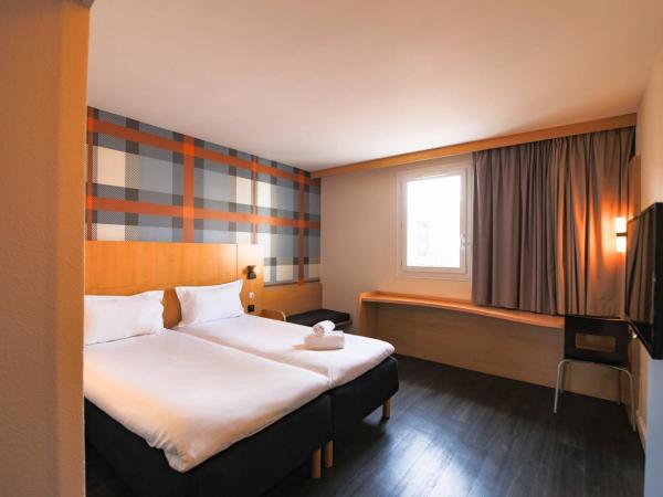 easyHotel Nice Old Town : photo 2 de la chambre chambre lits jumeaux