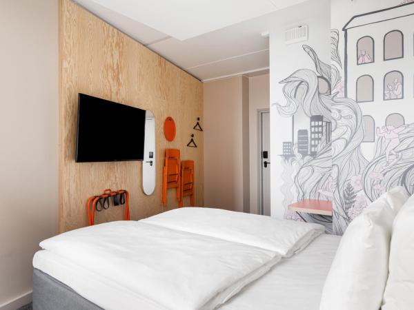 Heymo 1 by Sokos Hotels : photo 9 de la chambre chambre familiale