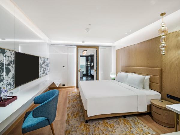 Radisson Blu Hotel & Suites GRT Chennai : photo 4 de la chambre junior suite with airport transfers and club lounge access